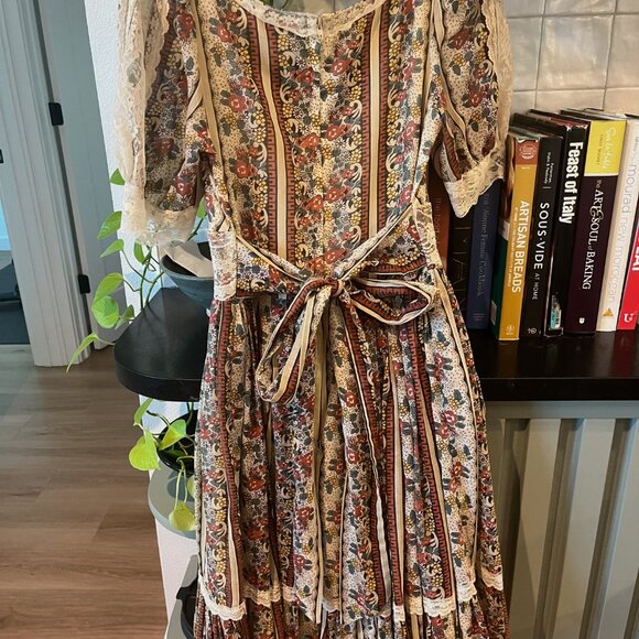 Gunne Sax Vintage Dress - Picture 4 of 9